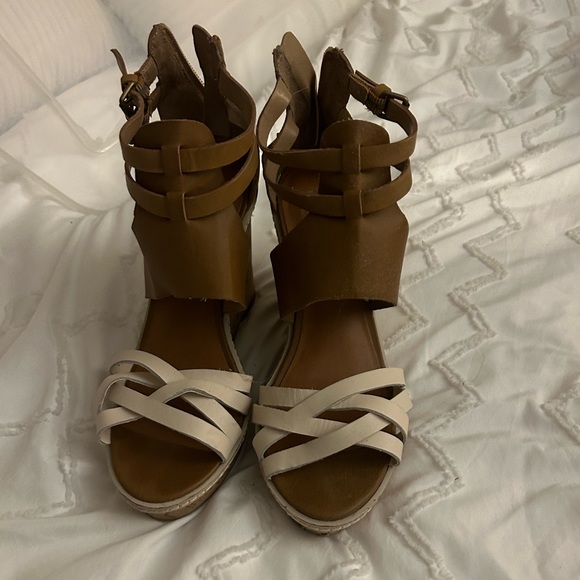 Dulce Vita wedges - Picture 1 of 6